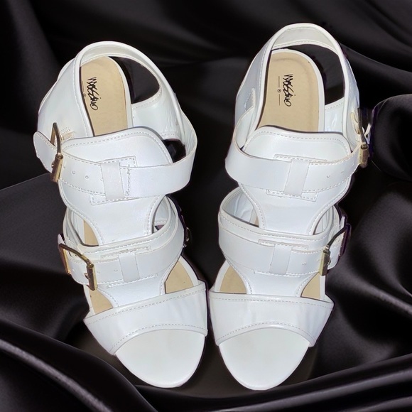 Mossimo Supply Co. Shoes - Mossimo Pavan White High Heel Shoes